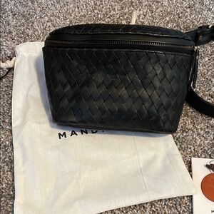 Mandrn Woven Remy Belt Bag